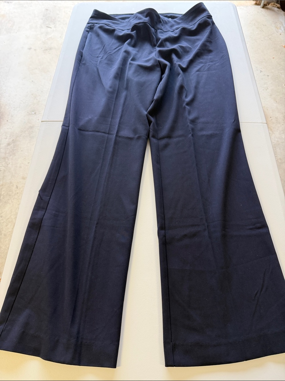 Woman’s Dress Barn  Navy Wide-Leg Pull-On Pants, Size 12